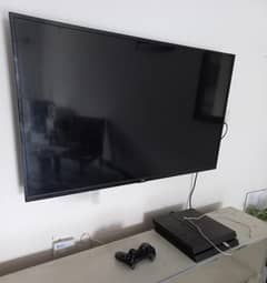 TCL 1080p 43 inch led screen in brand new condition