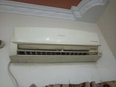 Sharp Inverter 1 ton