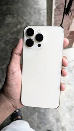 ergunt for sale 14pro max 256gb only 98k