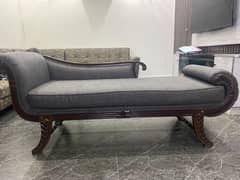 Couch/Deewan