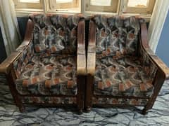 6 Seater Sofa Set For Sale in Fair Condition