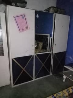 I am selling my wardrobe condition 10/9