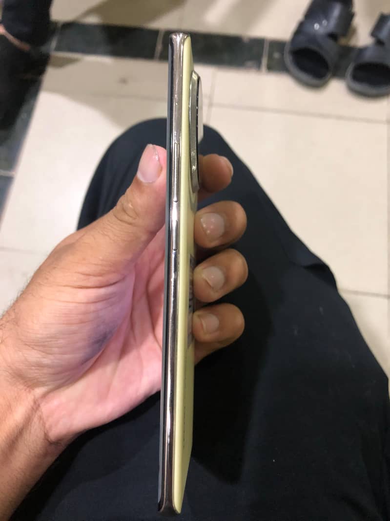 tecno camon 30s  10/10 conditions  with box 5
