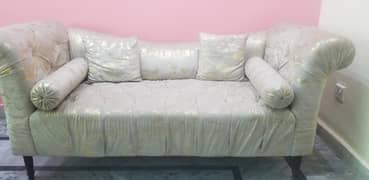 DEWAN AND TWO SOFA SEATS SALE IN ISLAMABAD.