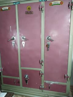 Heaven furniture 3 door Almari