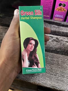 Green silk Harbal Shampoo