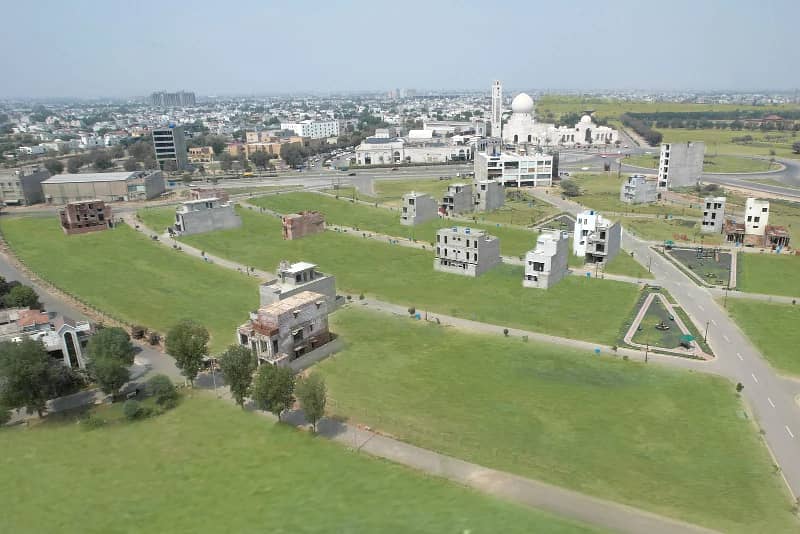 5-Marla Facing Park Plot On Lucrative Location Adjacent To Prime Boulevard, With Open Front 5