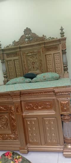 Bed with side tables and dressing