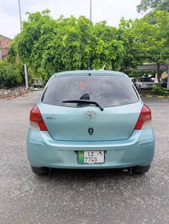 Toyota Vitz 2007/10