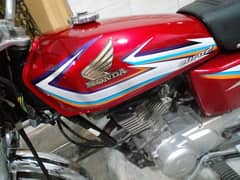 honda 125 in good condition biometric available 15 model