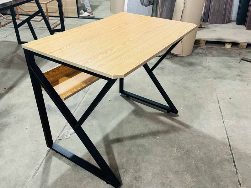 executive table ,office furniture ,table with chairs ,computer table 1