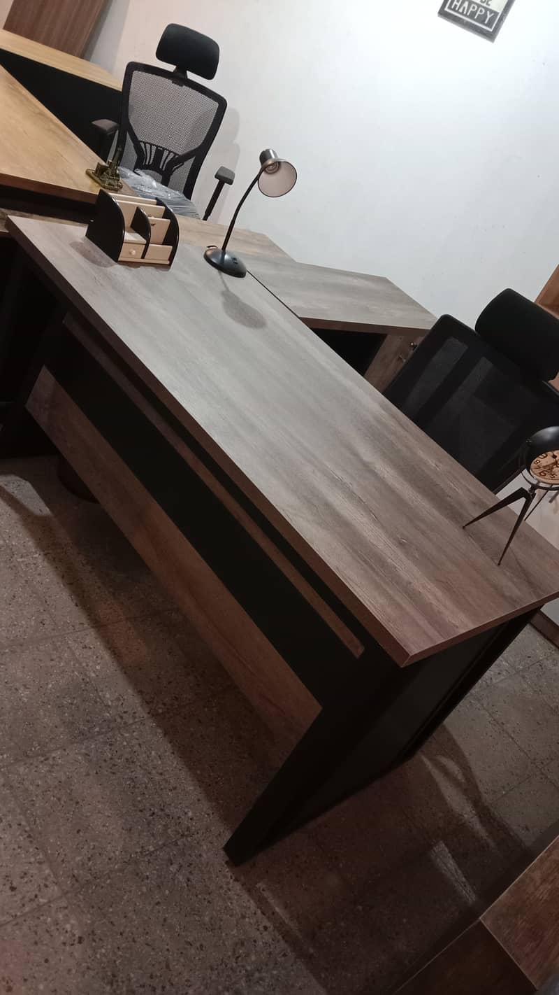 executive table ,office furniture ,table with chairs ,computer table 9