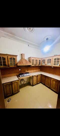 1st floor portion Available for Rent in E11 4 Near Appolo tower