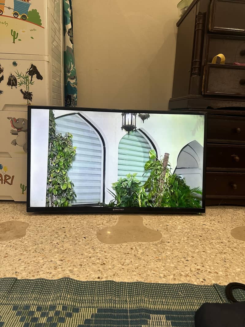 Smart LED Multi-net 39 inches 3