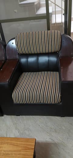 Sofa 6 seater in good condition