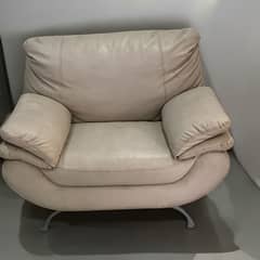 6 pcs SofaSet 3Seater,2+1 In Good Condition
