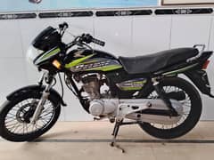 Honda deluxe 125CC (2011) (azad Kashmir)