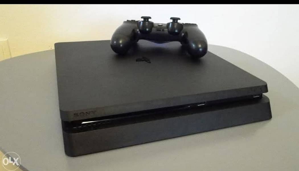 ps4 slilm with remote control end game cd 0