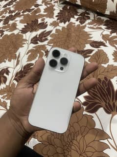 Apple Iphone 14 pro white colour 1TB for sale