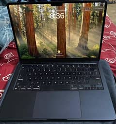Macbook Air 13 M2 8/256GB