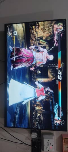 Samsung clone 38 inch smart Tv.
