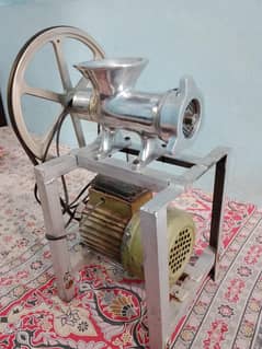 Qeema Machine 22 Number