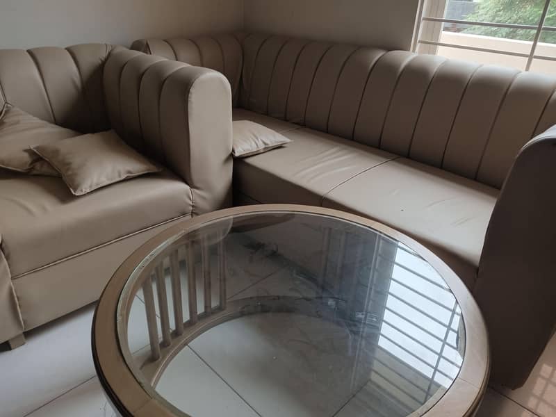 5 seater sofa set with tables 0