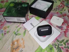 new and very laud sound black shap