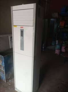 AC floor stand