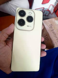 Infinix hot 40 memory ram 8+8 256