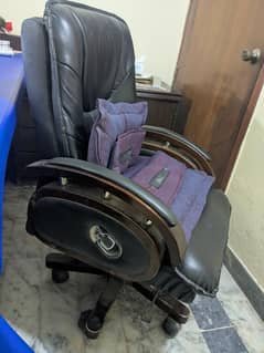 Executive Chair