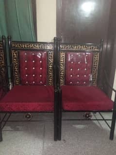 7 seater iron sofa with central table and a side table