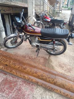 125 bike 1.2lac