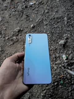 Vivo S1