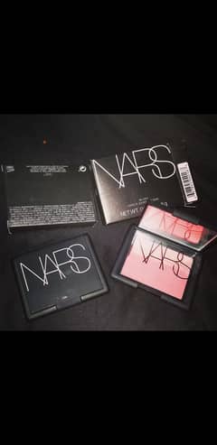 foundation/lipstiks/eyeshadow