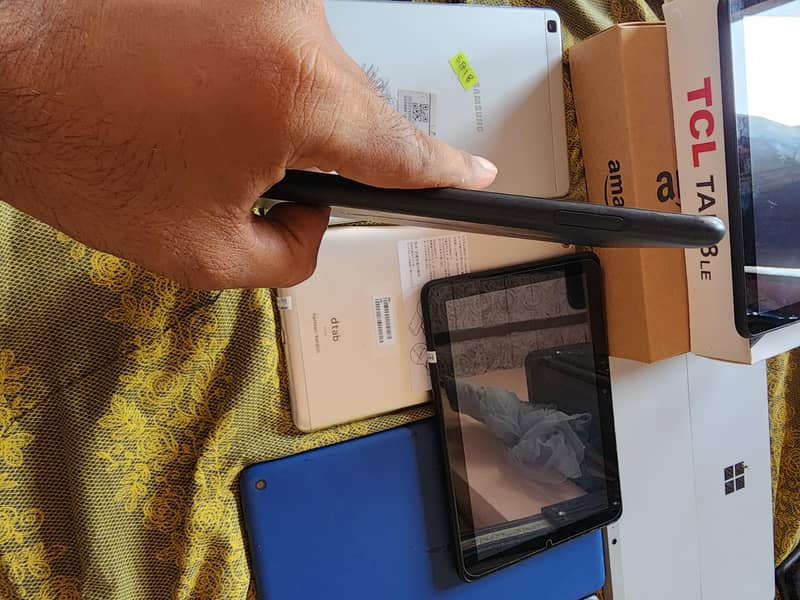 Tabs/tablet/Amazon 5