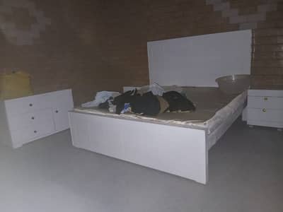 FURNISHED ROOM AVAILABLE FOR RENT IN KAMRAN BLOCK - Rooms - 1103853292