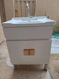 VANITY FOR SALE