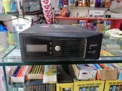 homage ups Matrx 2001