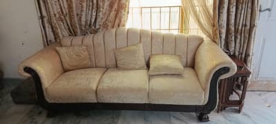 sofa set 3 seater and 2 single seater