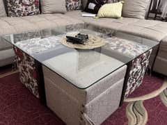 Barely Used L shaped Sofa with Dewan and table