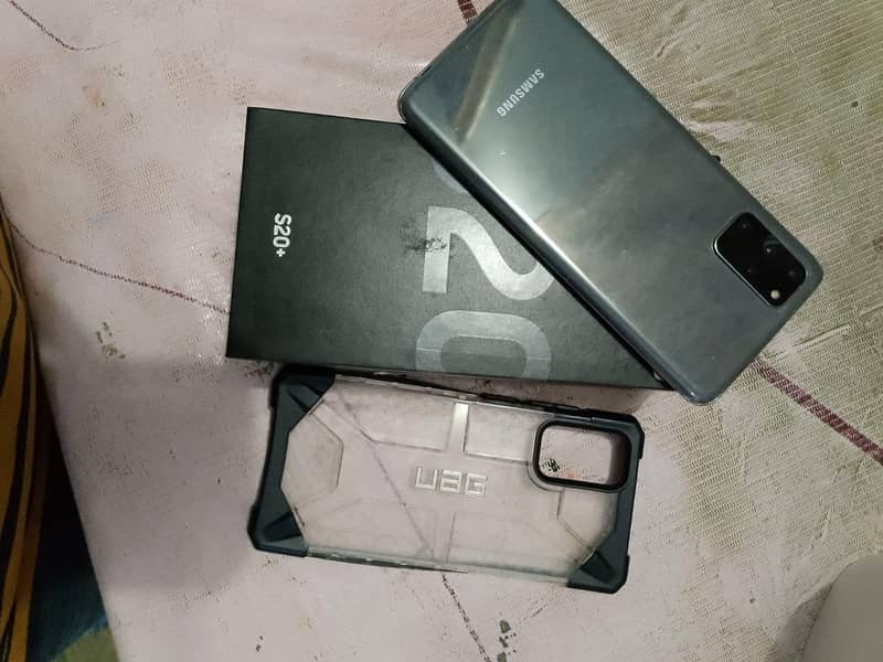 s20 plus 8/128 Good condition mobile exchange possible 8