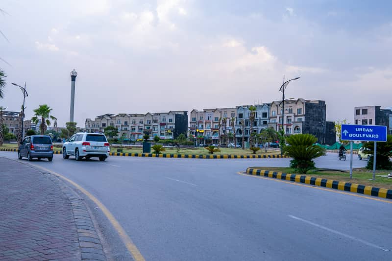 10Marla Ideal Location Solid Land Plot With Stunning Hills View 3