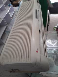 LG japani 1 ton Ac for sale Running condition