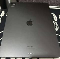 ipad Pro M4 13 inches With Full Box sale