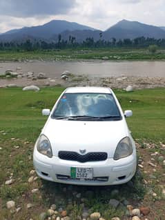 Vitz 2004