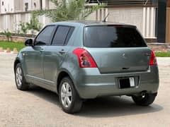 Suzuki swift DLX 1.3 2013