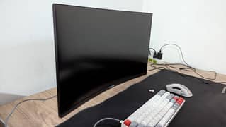 ViewSonic 165 Hz 27" Curved