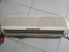 LG 1 ton ac sada / non inverter