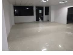 Area 700 Square Feet Office Available For Rent Real Pictures In Main Boulevard Road Gulberg 3 Lahore